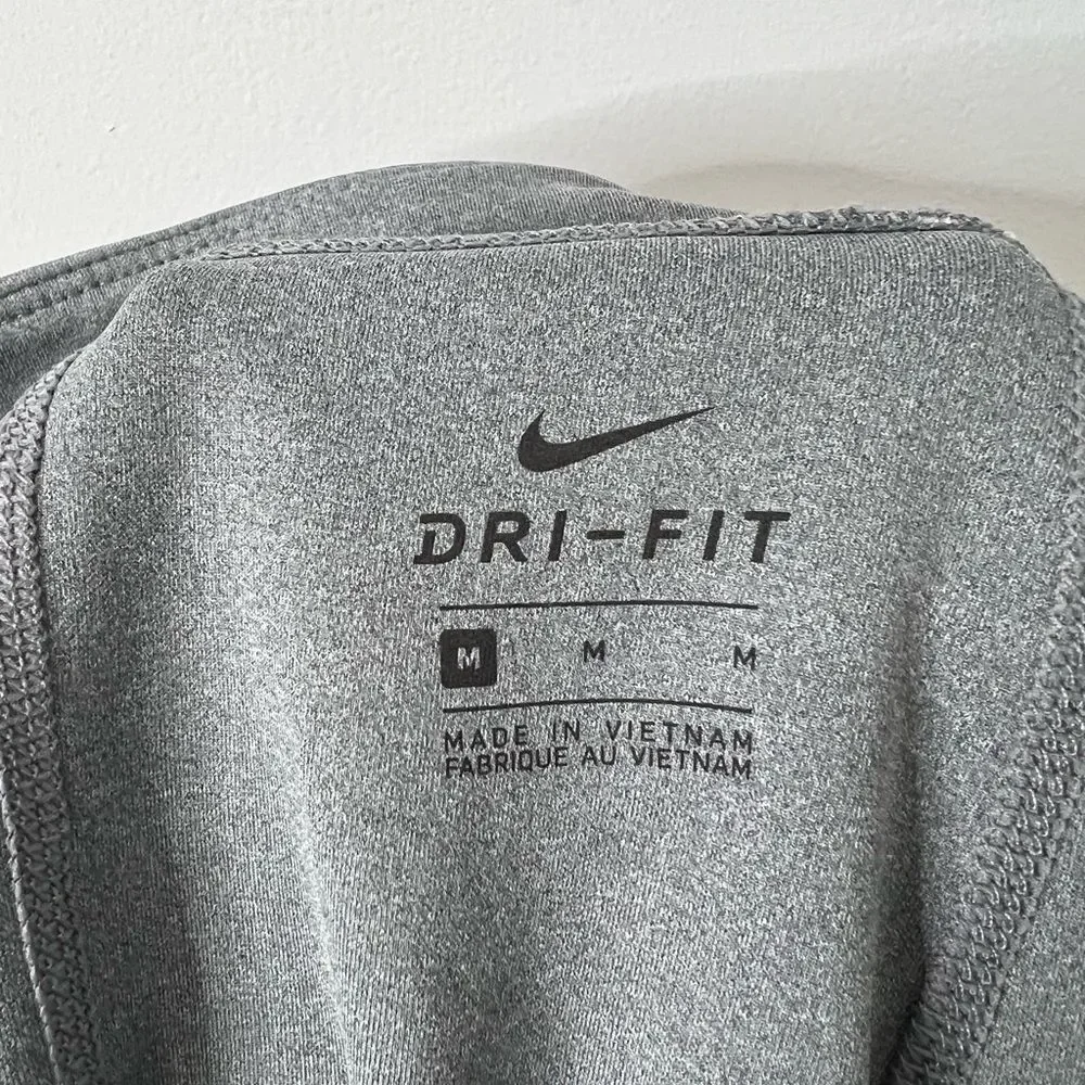 Nike Shorts - Picture 5 of 6